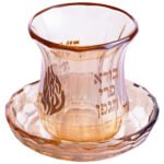 Coupe de Kiddouch en cristal sans pied, 9 cm, contenance 100 ml / 3,4 oz - Breslev "Haesh sheli"